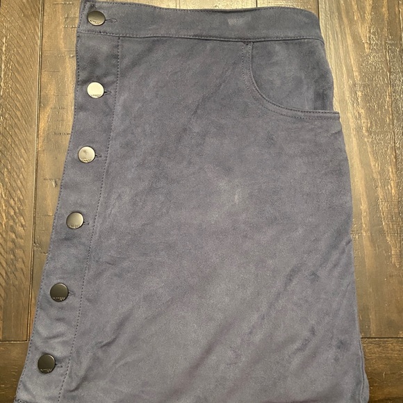 EXPRESS SKIRT SIZE 14 - Picture 3 of 6